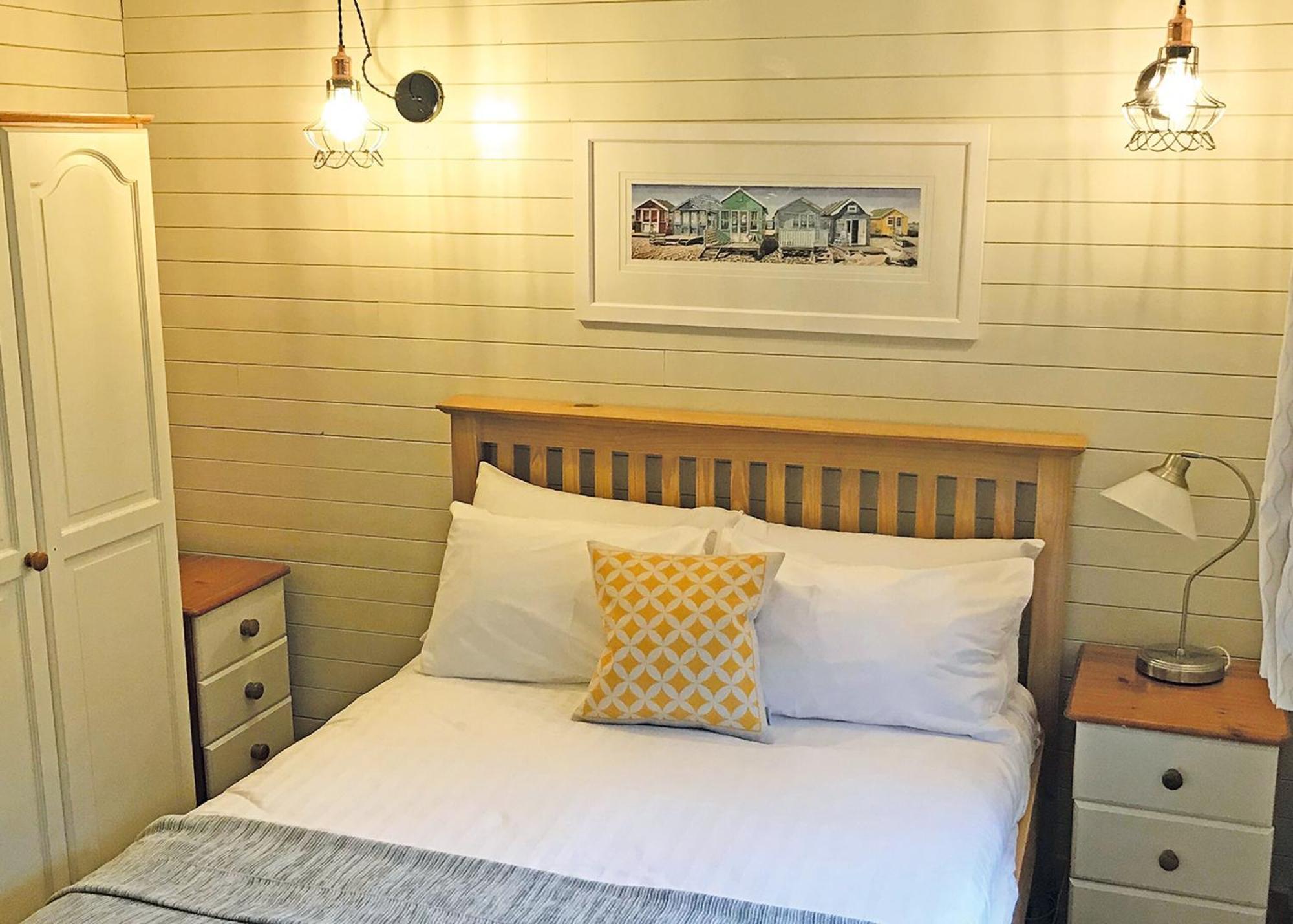 Ivyleaf Combe Lodges Stratton  部屋 写真