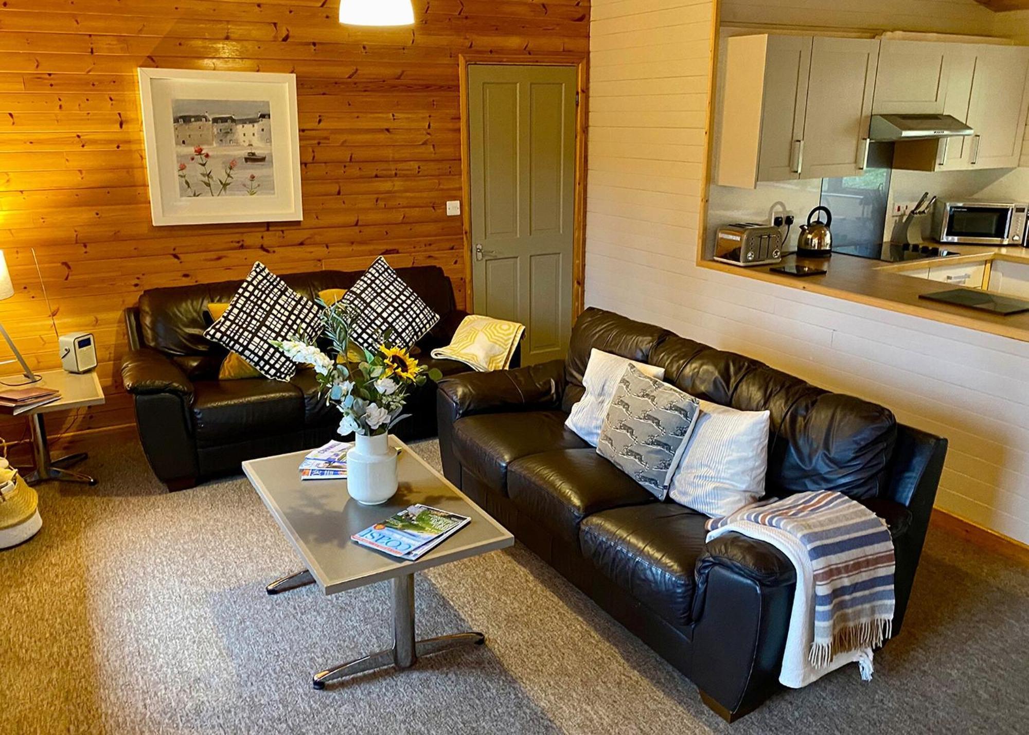 Ivyleaf Combe Lodges Stratton  部屋 写真